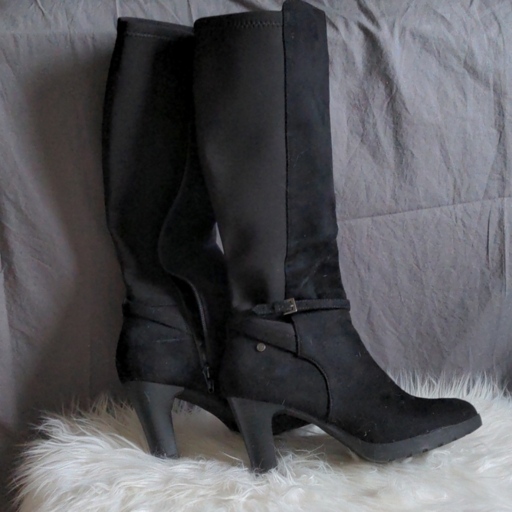 7.5 black boots